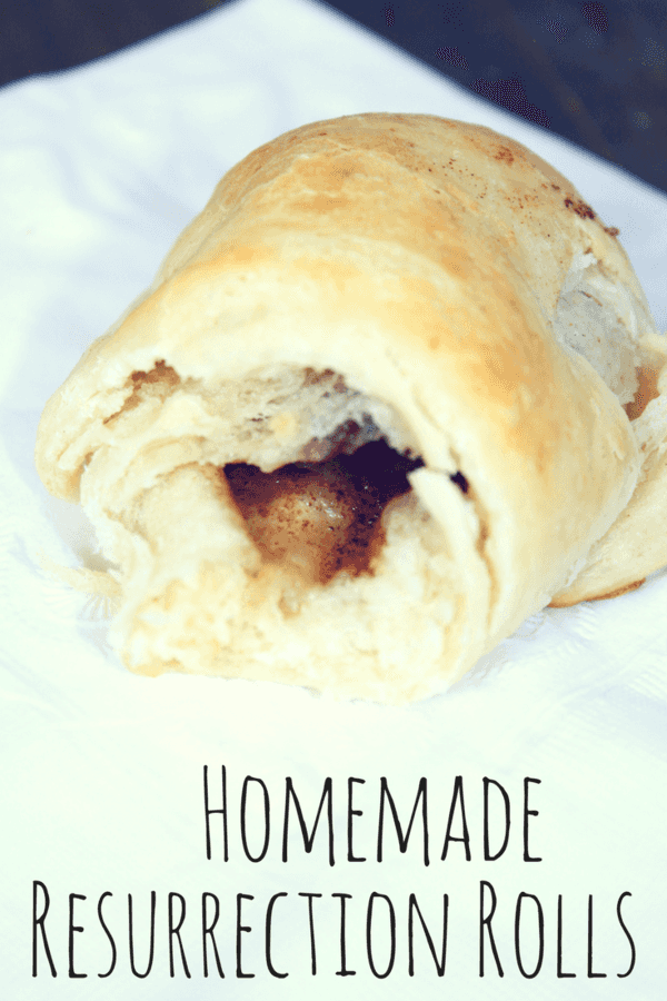 Easter is just around the corner - whip up these homemade resurrection rolls with the kids to rejoice in the fact that he has risen!