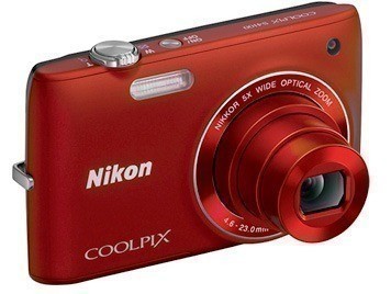 Best Buy:  Nikon Coolpix 14mp Digital Camera $79.99 (reg. $180)
