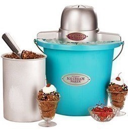 Nostalgia Electrics 4qt Ice Cream Maker $19.88