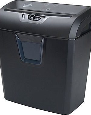 Staples: 8 Sheet Cross Cut Shredder $29.99 + FREE Shipping for Rewards Members (reg. $60)