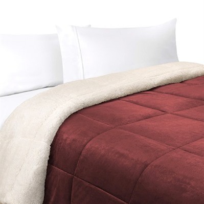 0005604_avenue-8-reversible-mink-to-sherpa-comforter_460