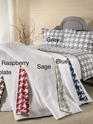 German Flannel Striped Reversible 3-pc Duvet Cover Set $19.99 (82% Off)