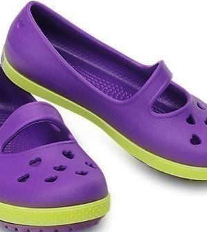 Crocs: Up to 60% off + FREE Shipping