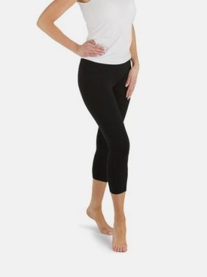 2 pk of Women’s Cotton Capri Leggings just $14.99 {Shipped}