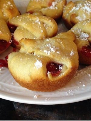 Recipe | Cherry Filled Crescent Rolls