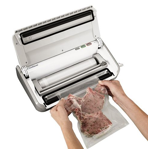 Kohl’s: FoodSaver Vacuum Sealing System $64 + $10 Kohl’s Cash