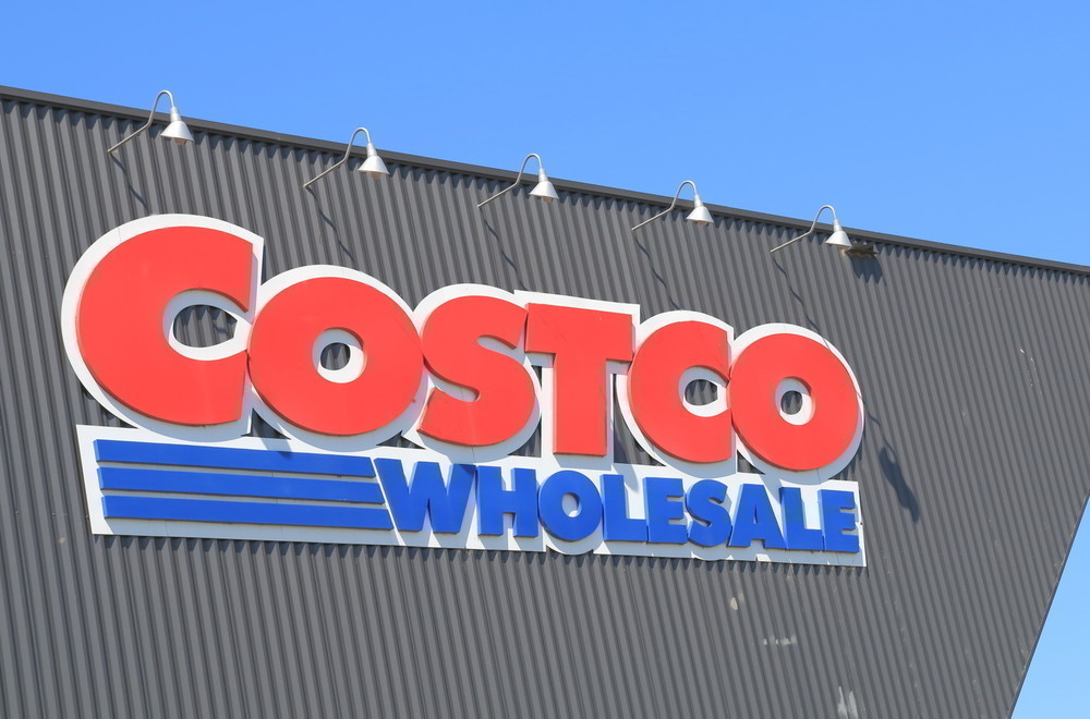 10 Reasons to Shop at Costco