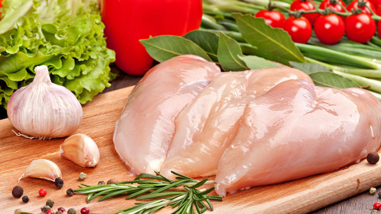 raw-chicken-with-veggies-768x432