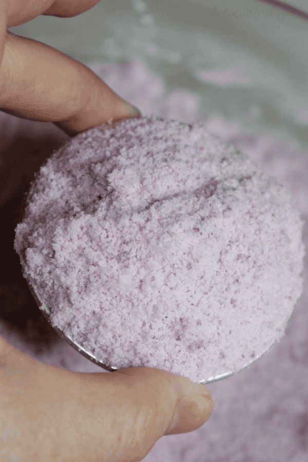 These DIY Bath Bombs are incredibly easy to make - personalize with your own scent and color and give as gifts for Mother's Day, Valentine's Day, birthdays and more.