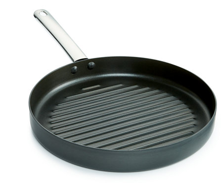 Macy’s: Hard-Anodized 11&quot; Round Grill Pan $9.99