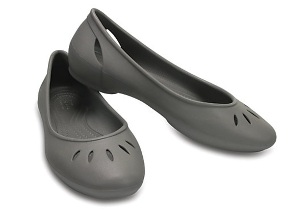 Crocs: Up to 60% OFF + Additional 15% OFF