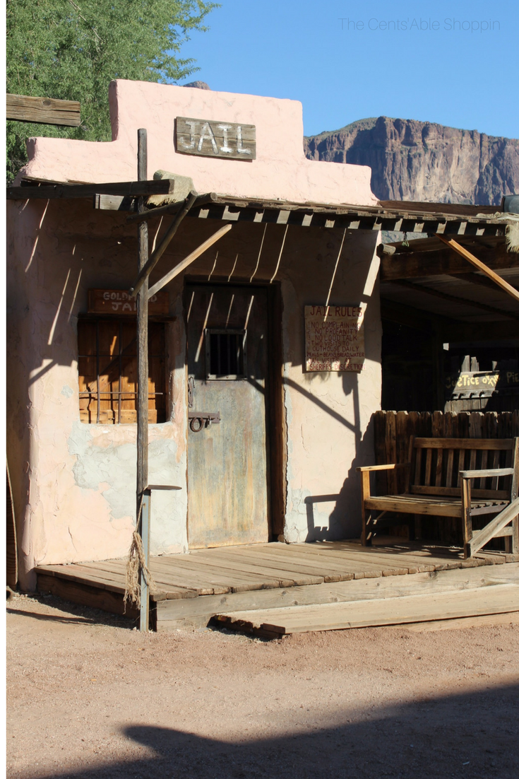 Goldfield Ghost Town is an authentic, reconstructed ghost town in Apache Junction, Arizona - right at the base of the Superstition Mountains east of Phoenix. The town features gold mine tours, gold panning, gunfights, a zipline and more.