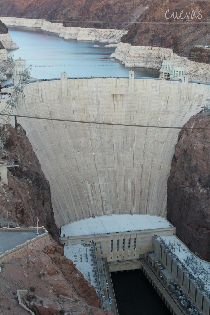 The Hoover Dam is one of the biggest feats in engineering - situated on the border of Arizona and Nevada, it's the second tallest dam in the U.S. Here are some tips for your next visit. #HooverDam #Nevada #Arizona #RoadTrip