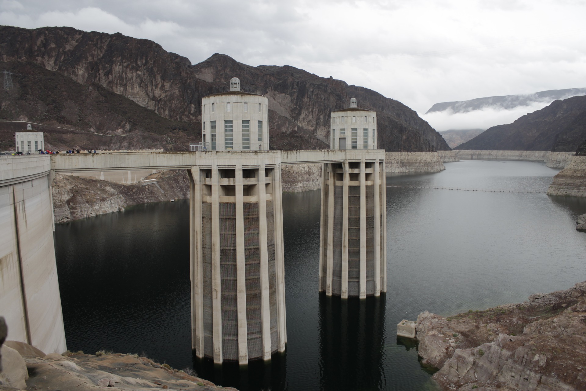 The Hoover Dam is one of the biggest feats in engineering - situated on the border of Arizona and Nevada, it's the second tallest dam in the U.S. Here are some tips for your next visit. #HooverDam #Nevada #Arizona #RoadTrip