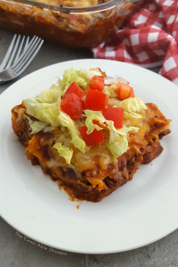 Sink your teeth into this twist on traditional Italian lasagna. This cheesy Mexican Lasagna brings together all of your favorite Tex-Mex flavors in a way that everyone will love. #lasagna #Mexican #glutenfree