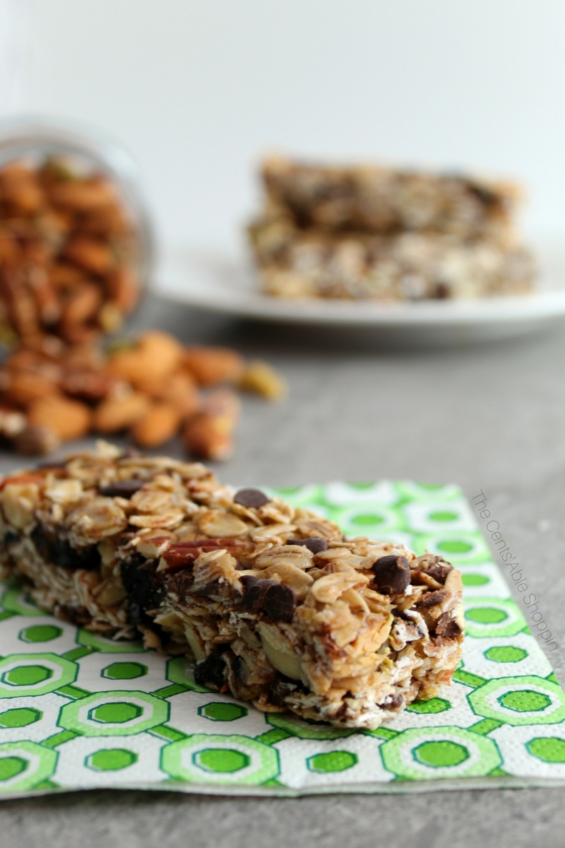 These homemade granola bars are delicious and healthier than any store bought variety. They are soft, chewy and unbelievably adaptable using your favorite mix-ins! #granolabars #homemade #healthysnack #kids #lunchbox #healthy