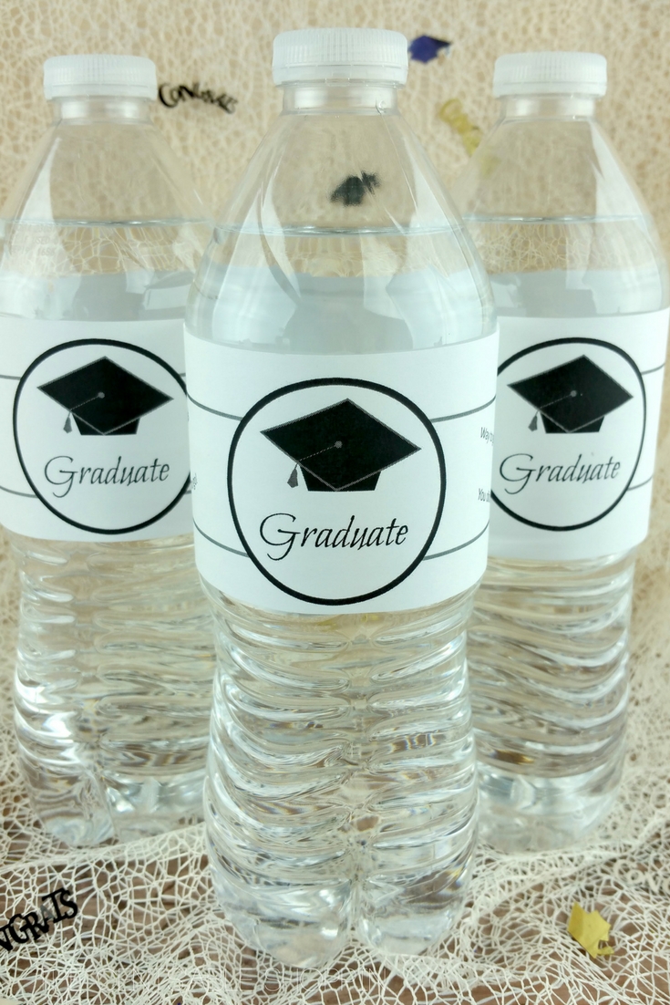 Graduation Water Bottle Wraps: Do you have a child or friend that is graduating? These graduation water bottle labels are an easy and inexpensive way to decorate on a budget!  Grab the printable for your next graduation party!  #graduation #label #printable #gradparty #graduationparty #waterbottle #budget #inexpensive