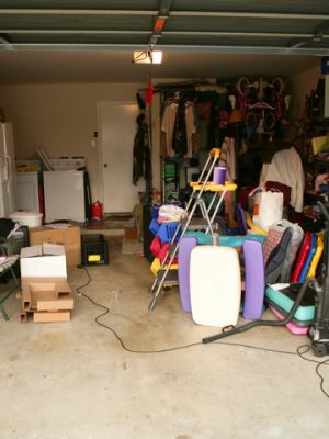 5 Reasons your Household Clutter is Costing you Money