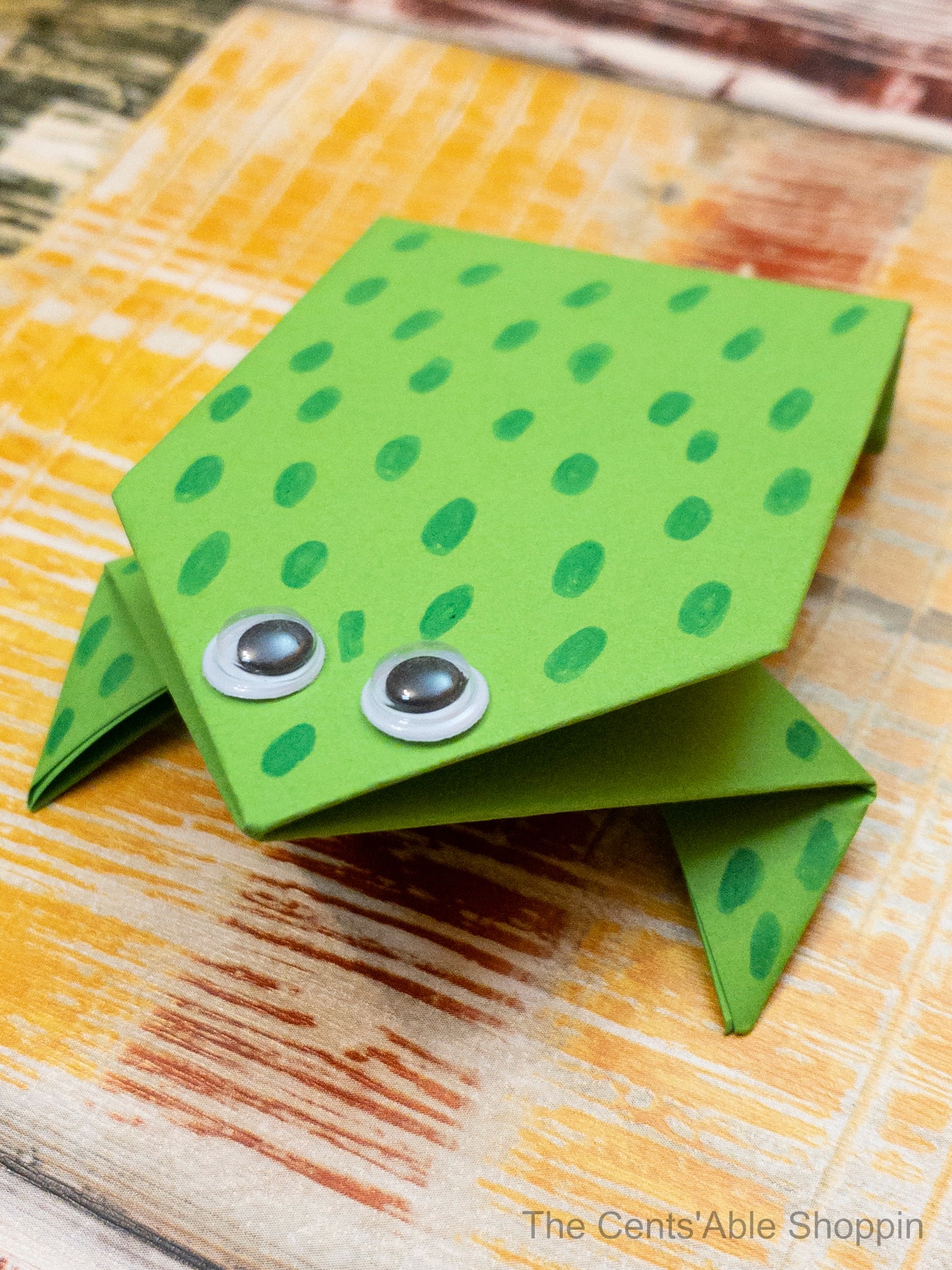 Leap Frog Paper Craft