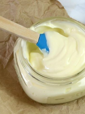 How to Make Homemade Mayonnaise