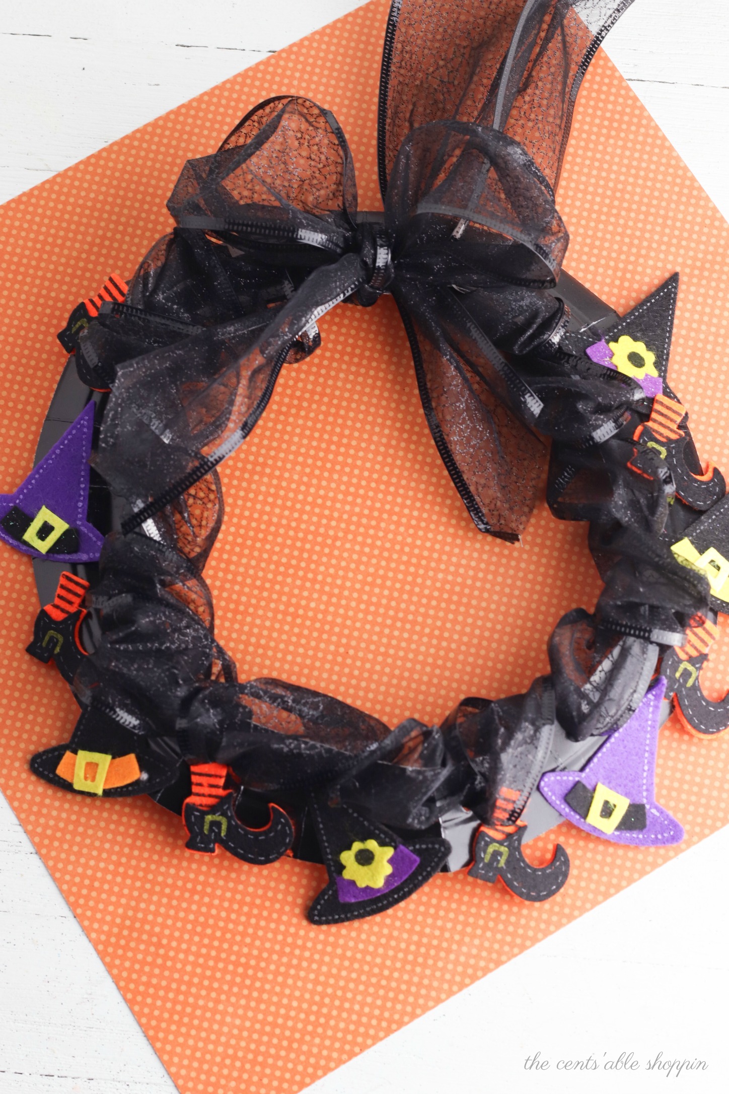 Paper Plate Witch Wreath