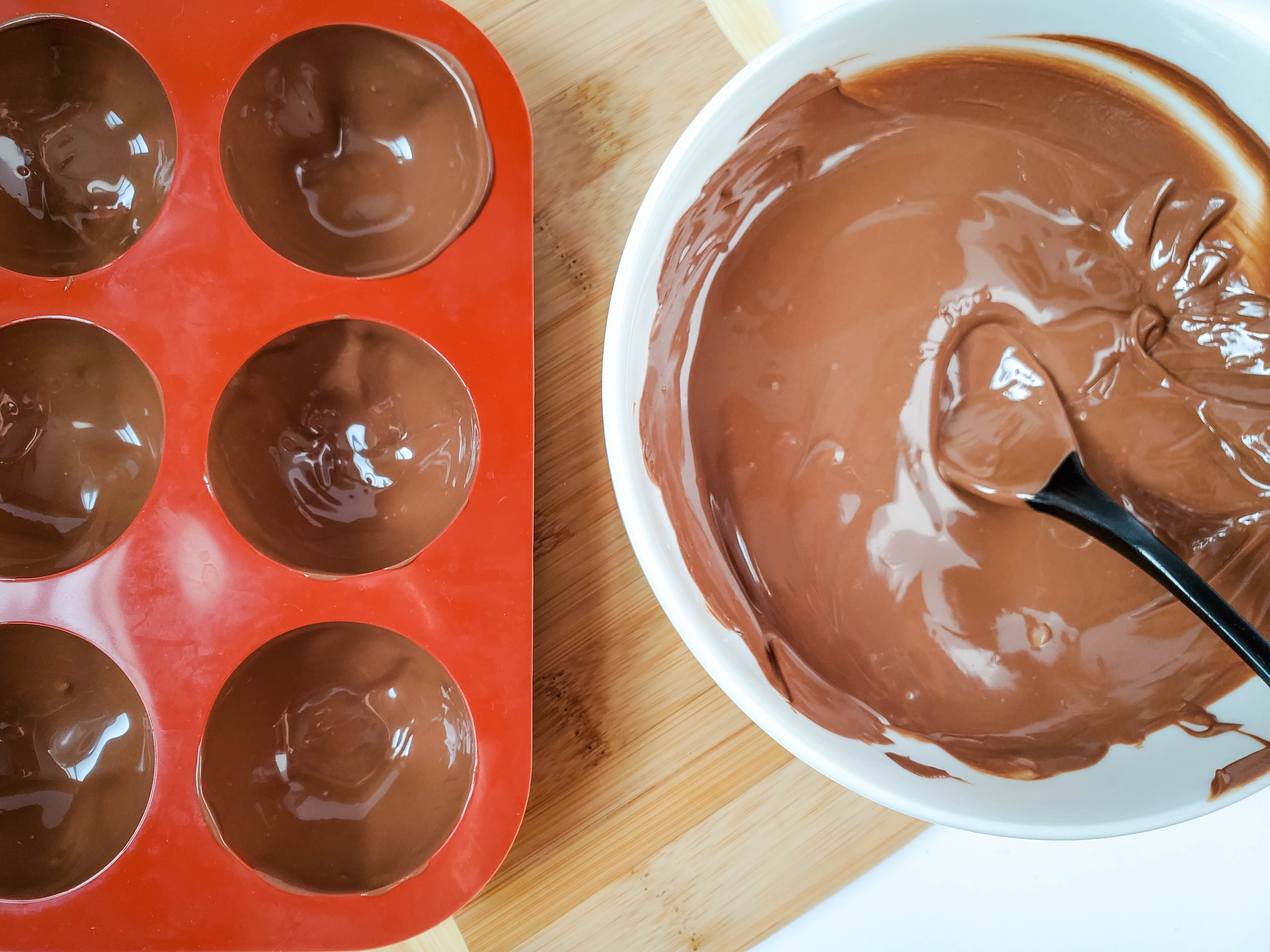 Turtle Hot Cocoa Bombs