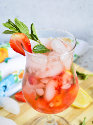 Spiked Strawberry Mint Lemonade