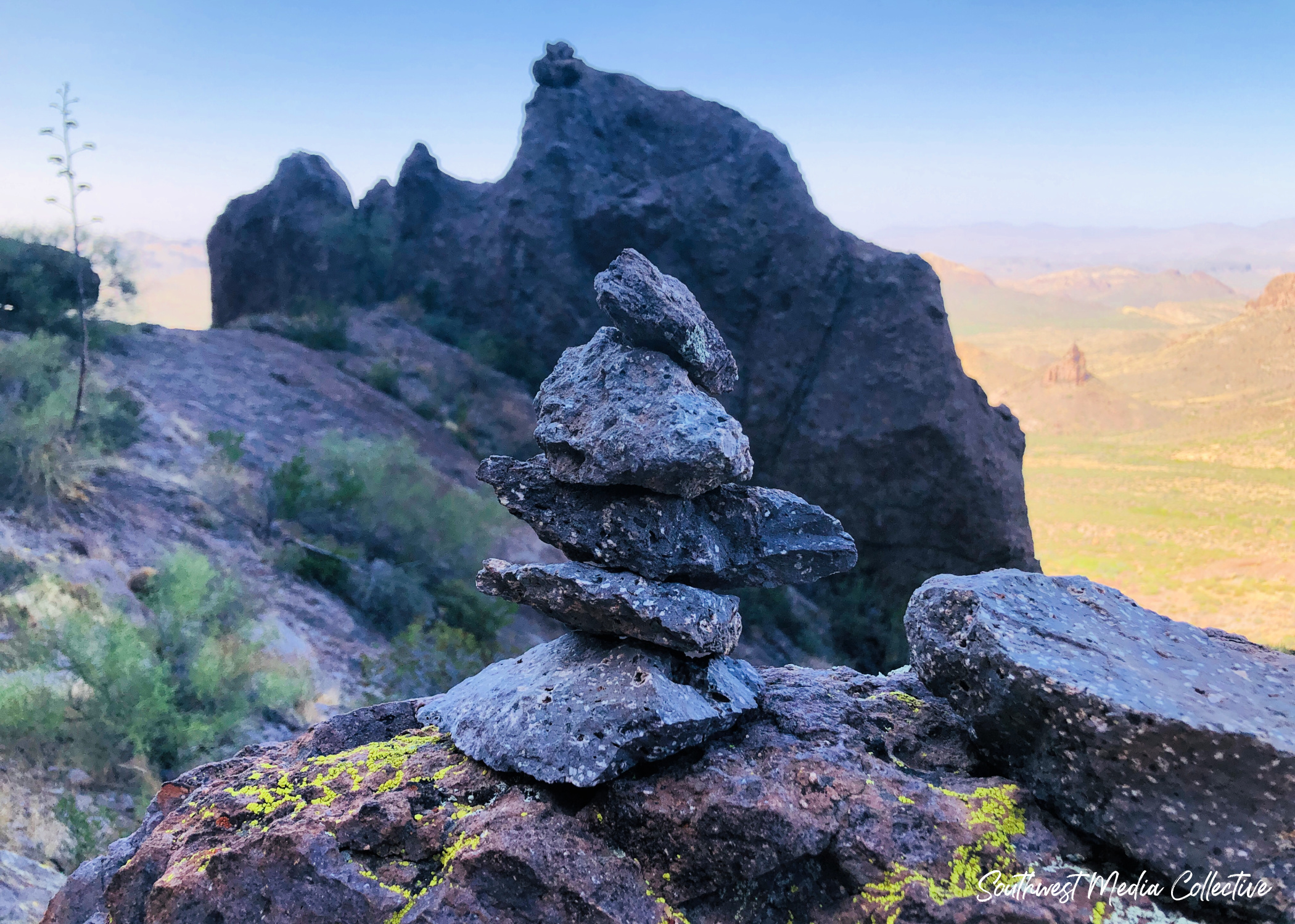 Praying Hands to Slot Rock Trail in Apache Junction is a really 4.30 mile loop in the Superstition Mountains that is moderately challenging, yet provides the best views of the desert and accompanying mountains!